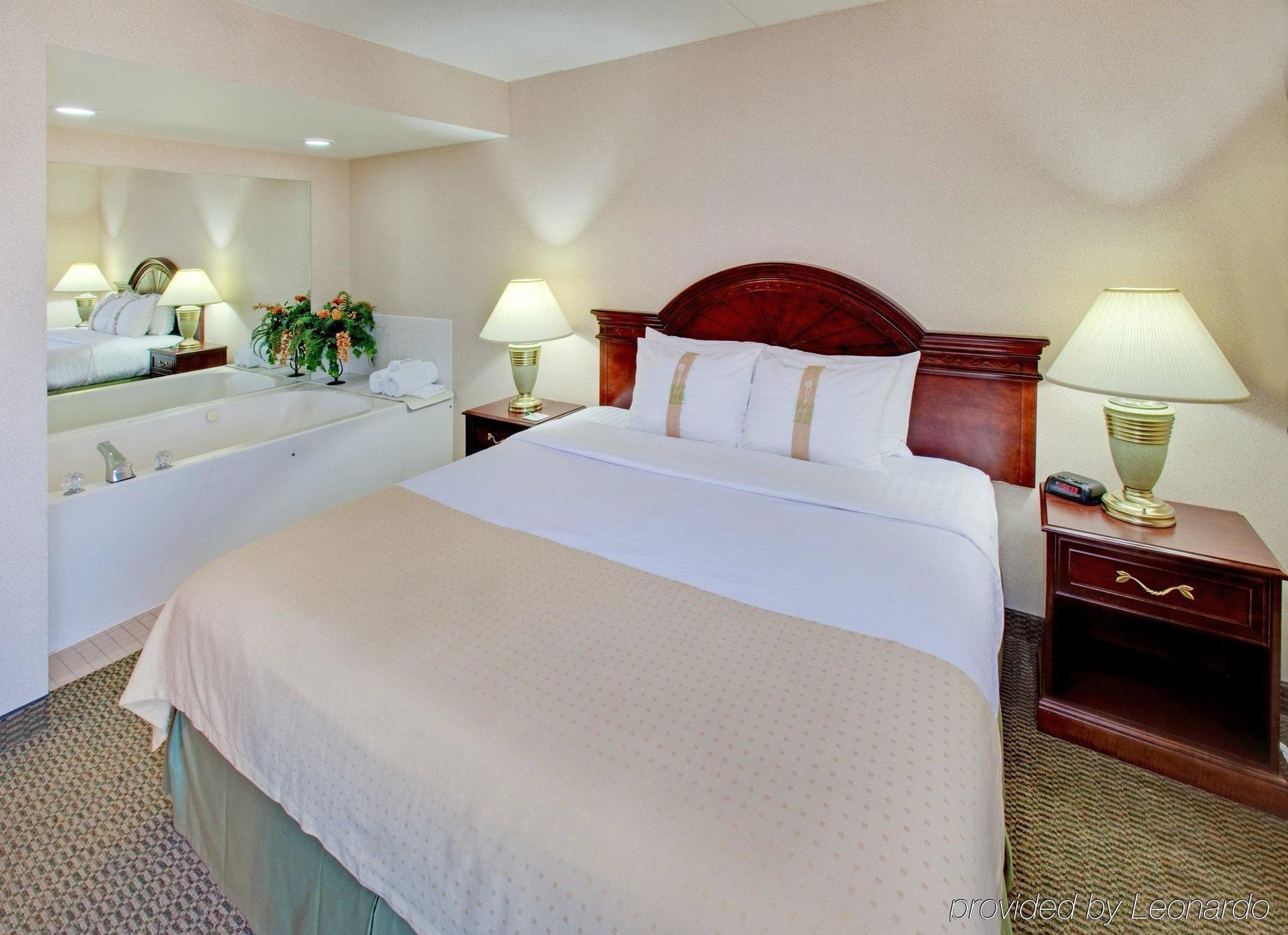 Holiday Inn Dubuque/Galena, An Ihg Hotel Δωμάτιο φωτογραφία